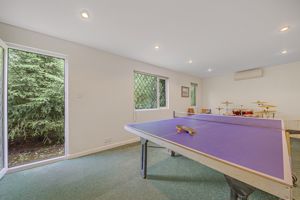 Games Room- click for photo gallery
